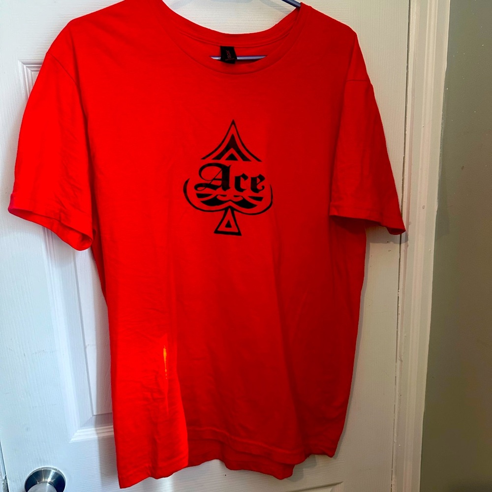 Rapper Ace custom design and logo tee size large 100% cotton relaxed fit trendy